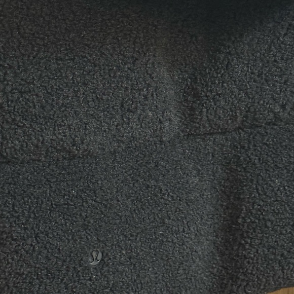 Lululemon women’s Wunder Puff Cropped Jacket
*Textured Fleece - Picture 5 of 10